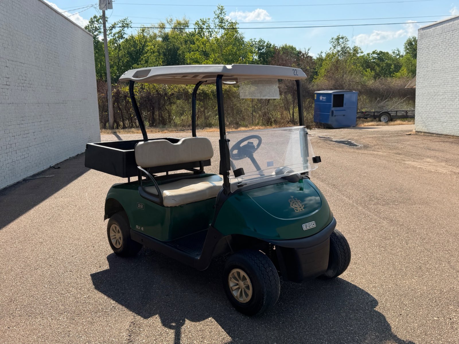 2021 E-Z-GO RXV Elite Electric Golf Cart - Green with Utility Bed - Samsung Lithium Battery - front angle - Jane's Golf Carts Pearl MS