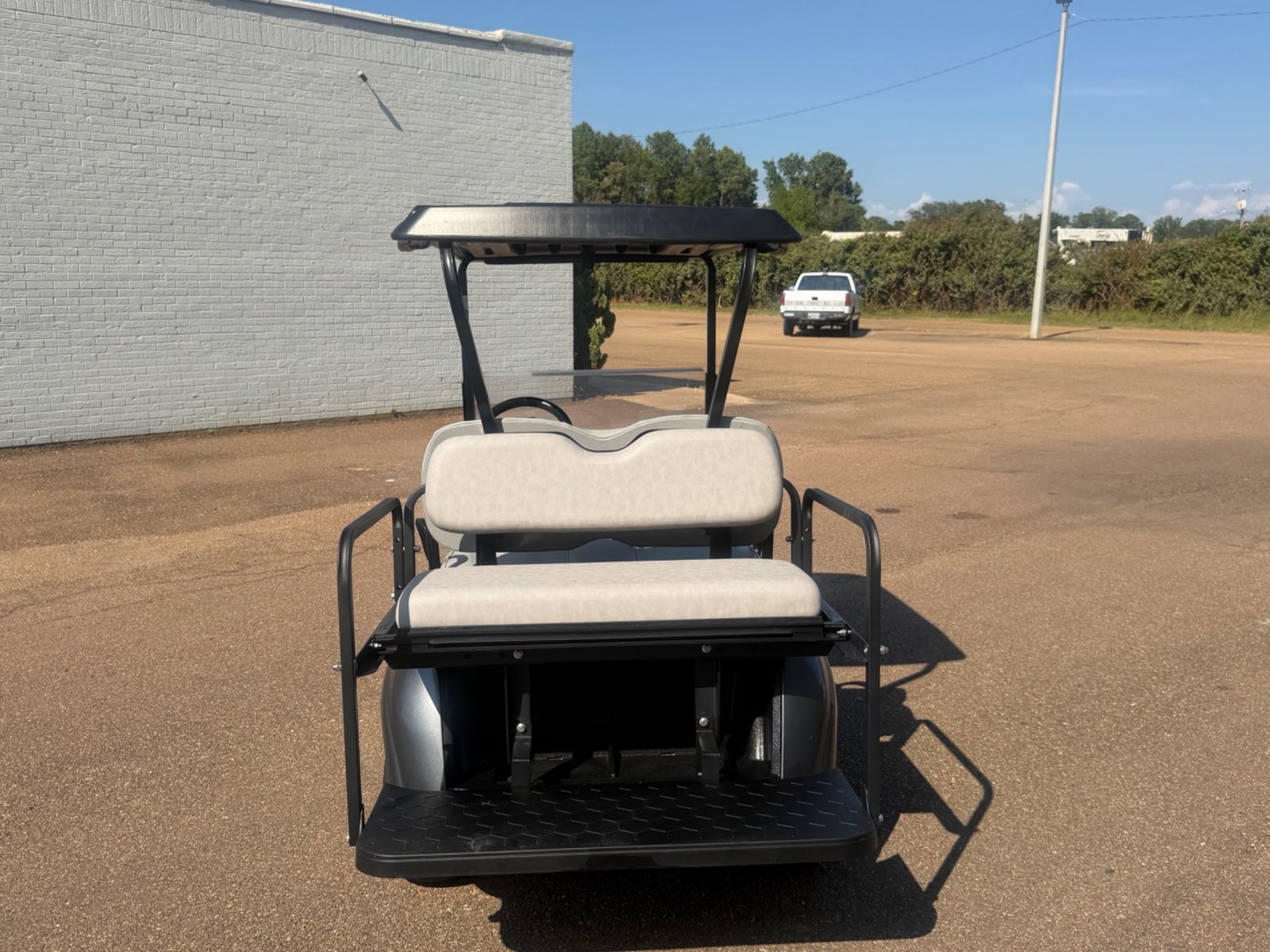 2021 E-Z-GO RXV Elite 4-Passenger Electric Golf Cart - Grey with Premium Seats - Samsung Lithium Battery - rear flip seat - Jane's Golf Carts Pearl MS