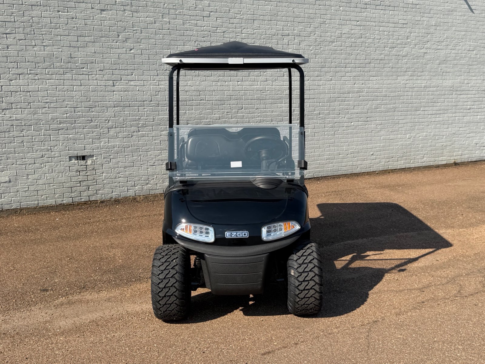 2026 E-Z-GO RXV Elite 4-Passenger Electric Golf Cart - Black - Certified Pre-Owned - Samsung Lithium Battery - front - Jane's Golf Carts Pearl MS