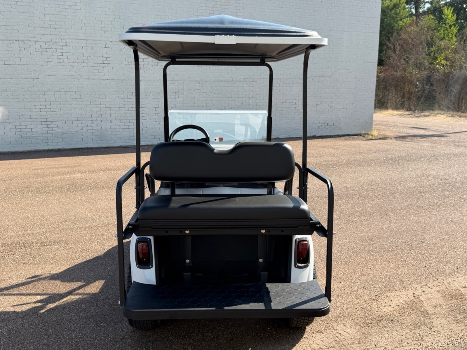 2026 E-Z-GO RXV Elite 4-Passenger Electric Golf Cart - White - Certified Pre-Owned - Samsung Lithium Battery - rear flip seat - Jane's Golf Carts Pearl MS